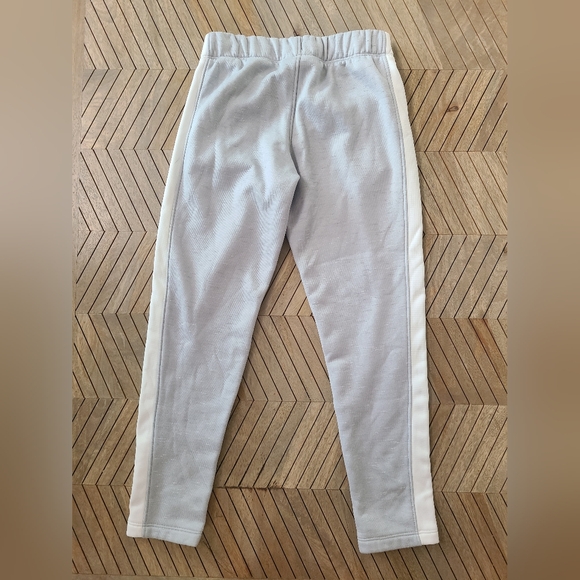 Under Armour Kids Small Gray Jogger Pants - Picture 2 of 5